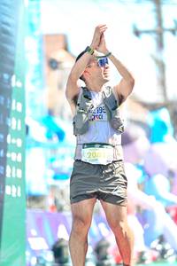 BIB: 198, 2081
                            <button type="button" onclick="openModal(24887359)" class="btn btn-primary btn-sm float-right btn-popup" data-toggle="modal" data-target=".modal-high-quality">
                        <i class="fas fa-shopping-cart"></i> Add to Cart
                    </button>
                                            <button type="button" onclick="isThisMe(24887359, true)" class="btn btn-success btn-sm float-right btn-popup btn-isme hidden" data-toggle="tooltip" data-placement="bottom" title="นี่คือรูปของคุณใช่ไหม คลิกที่นี่เพื่อเอาเข้าอัลบั้ม">
                        <i class="fas fa-plus"></i> Add to album
                    </button>
                    <button type="button" onclick="isThisMe(24887359, false)" class="btn btn-warning btn-sm float-right btn-popup btn-isnotme hidden">
                        <i class="fas fa-ban"></i> Remove from album
                    </button>